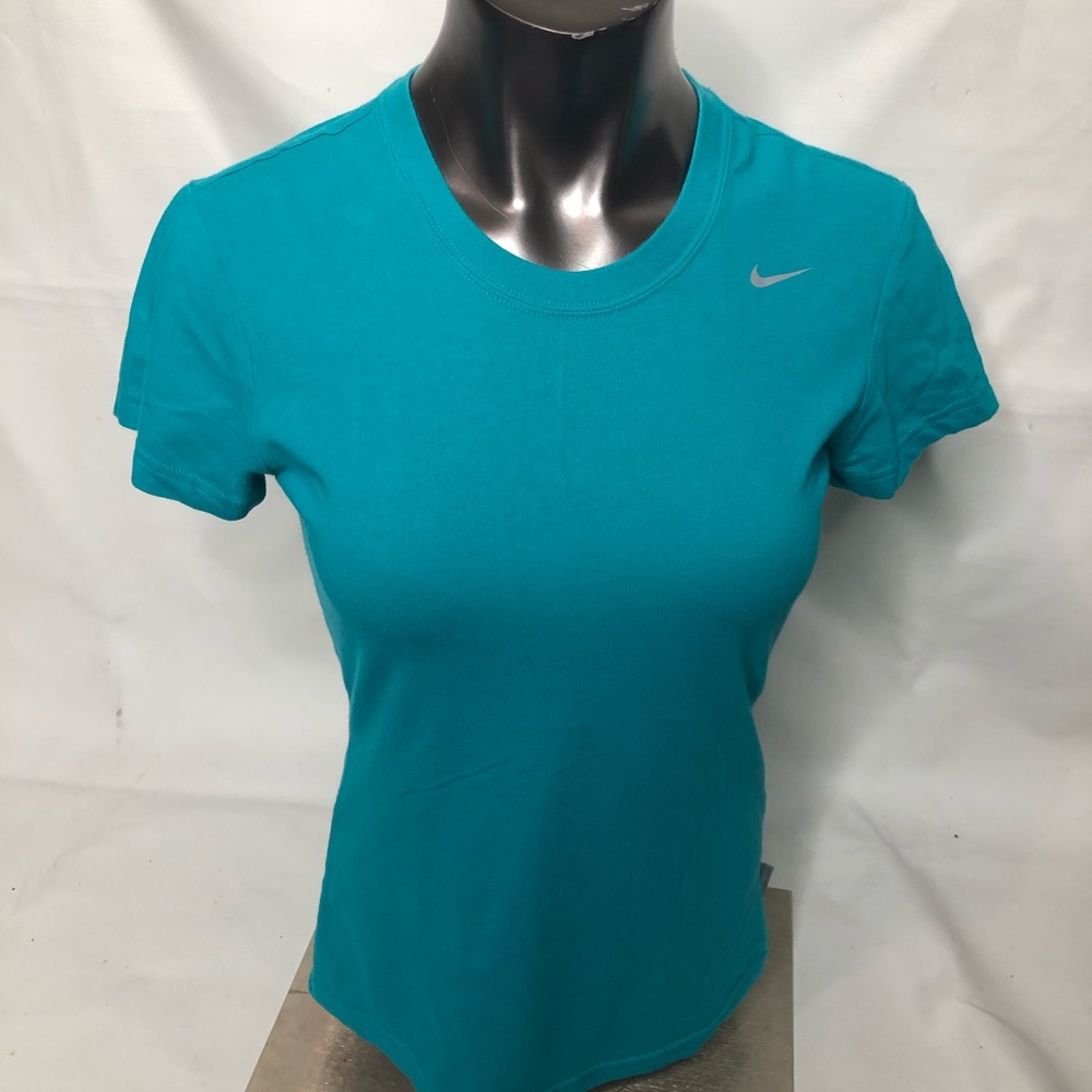 Nike Womens Shirt